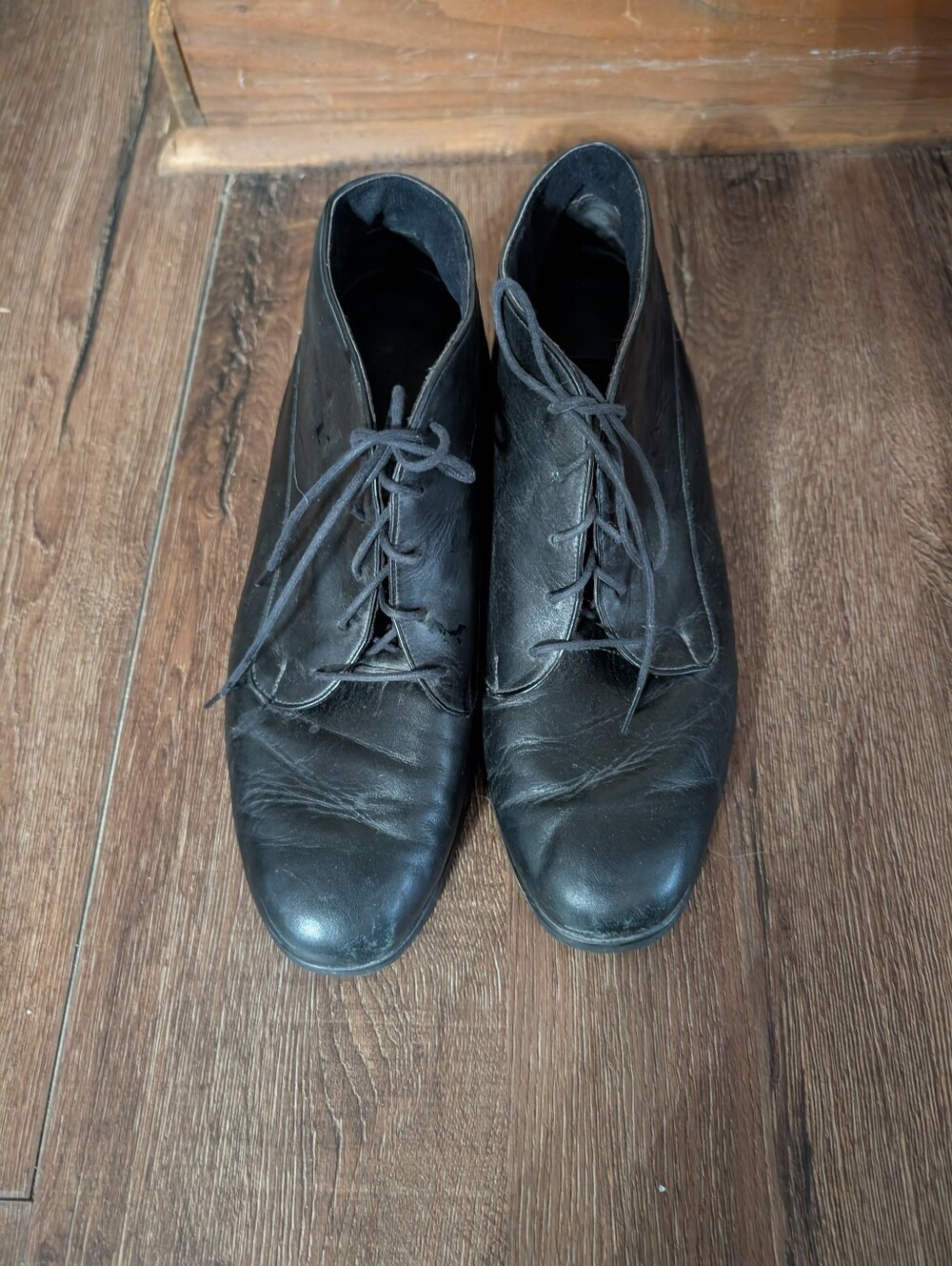 Classic Black Leather Lace-Up Women's Ankle Boots